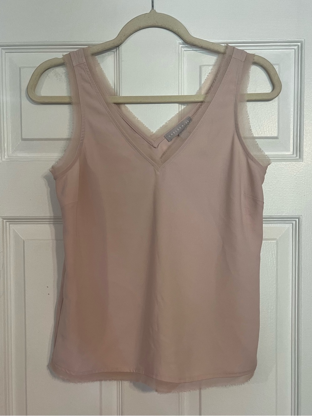 Chelsea28 Soft Blush V-Neck Lace-Trim Camisole